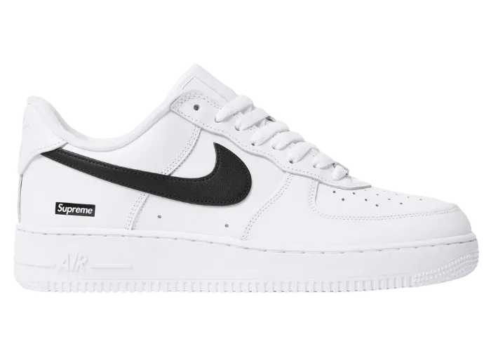 Nike SB Dunk Low Supreme White Metallic Silver - HQ8487-100